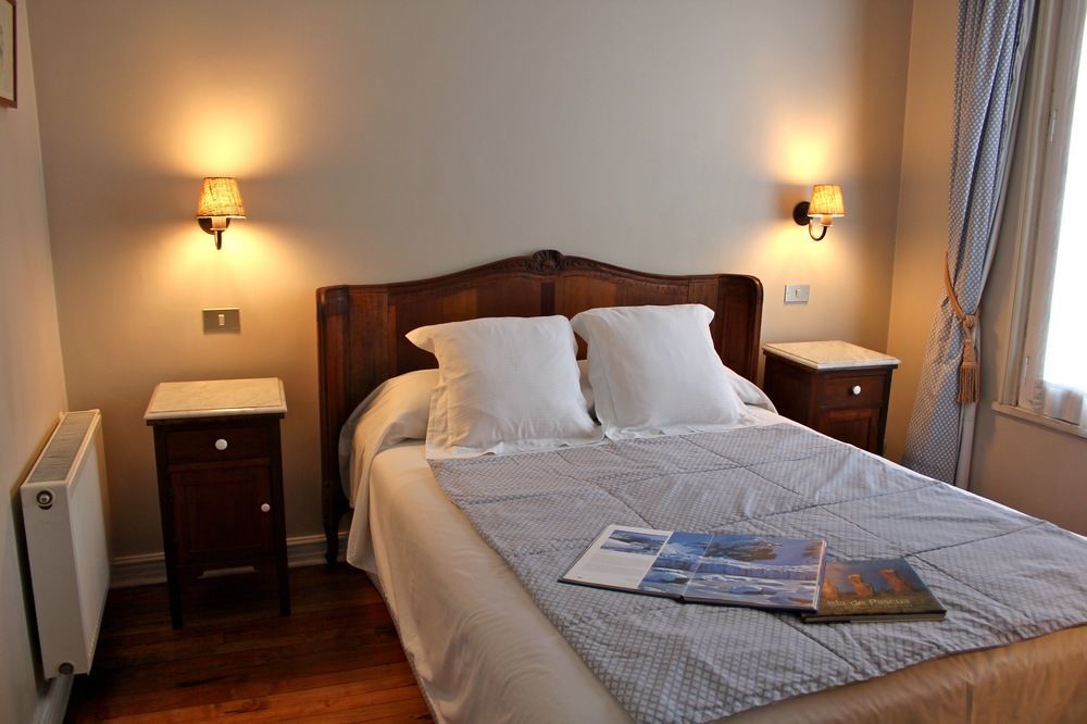 Vilafranca Petit Hotel 圣地亚哥 外观 照片