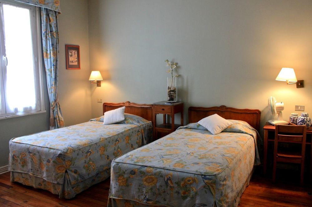 Vilafranca Petit Hotel 圣地亚哥 外观 照片