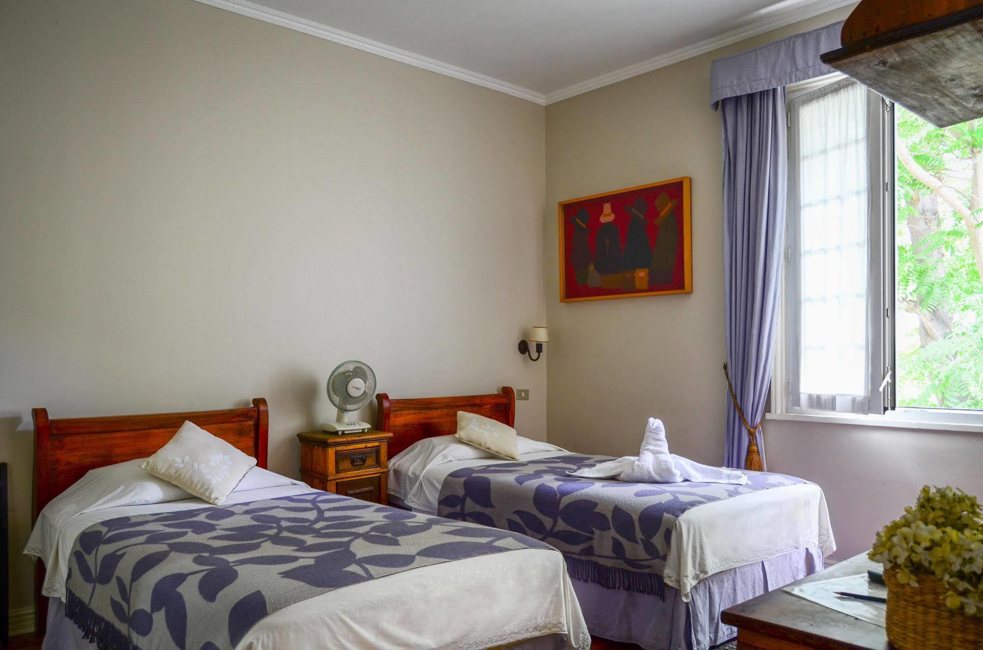 Vilafranca Petit Hotel 圣地亚哥 外观 照片