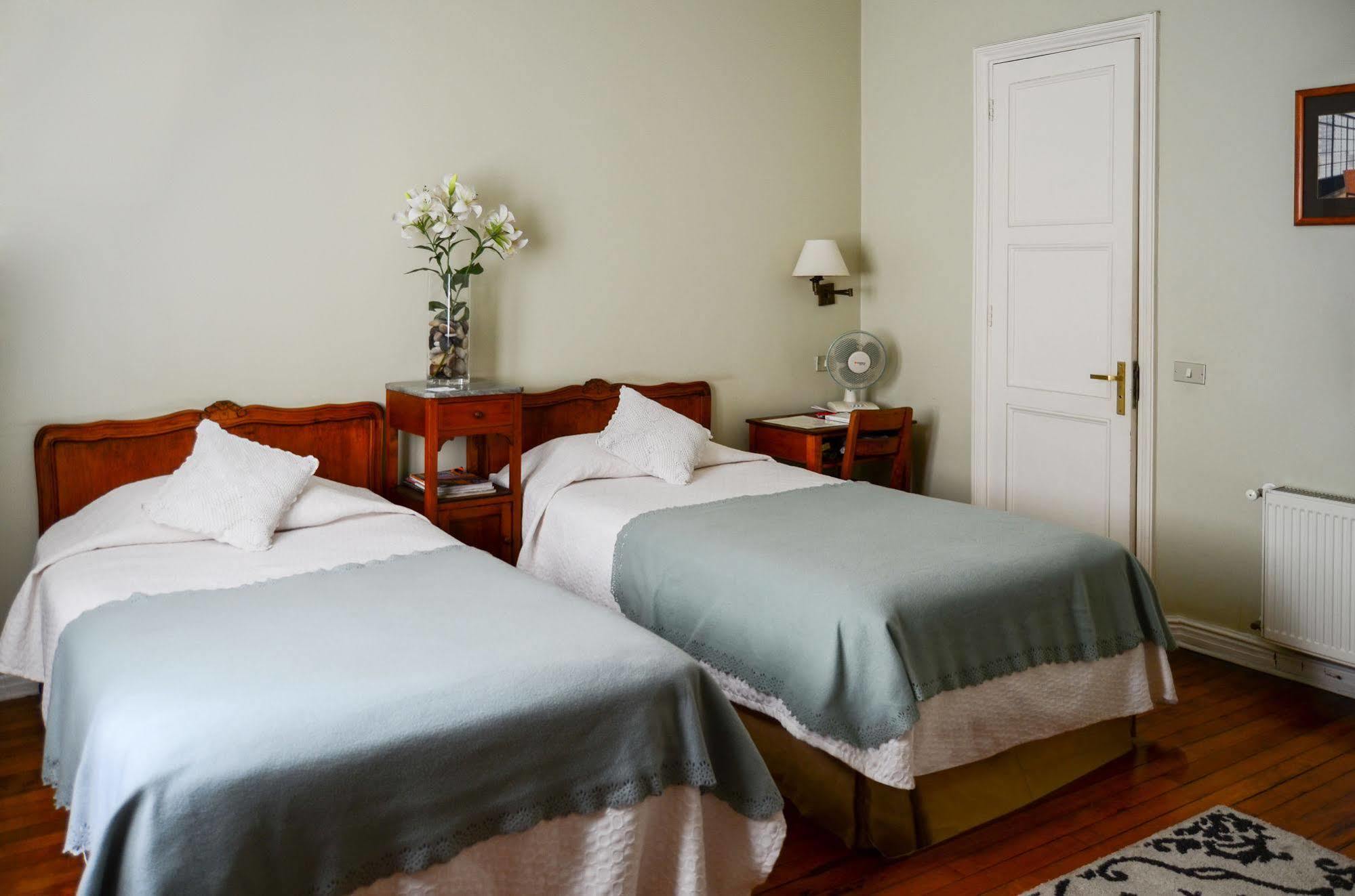 Vilafranca Petit Hotel 圣地亚哥 外观 照片