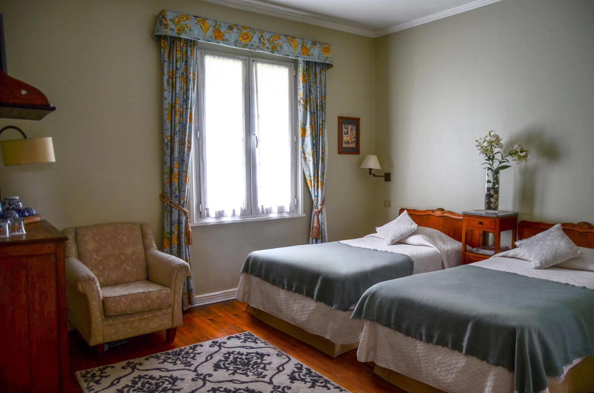 Vilafranca Petit Hotel 圣地亚哥 外观 照片