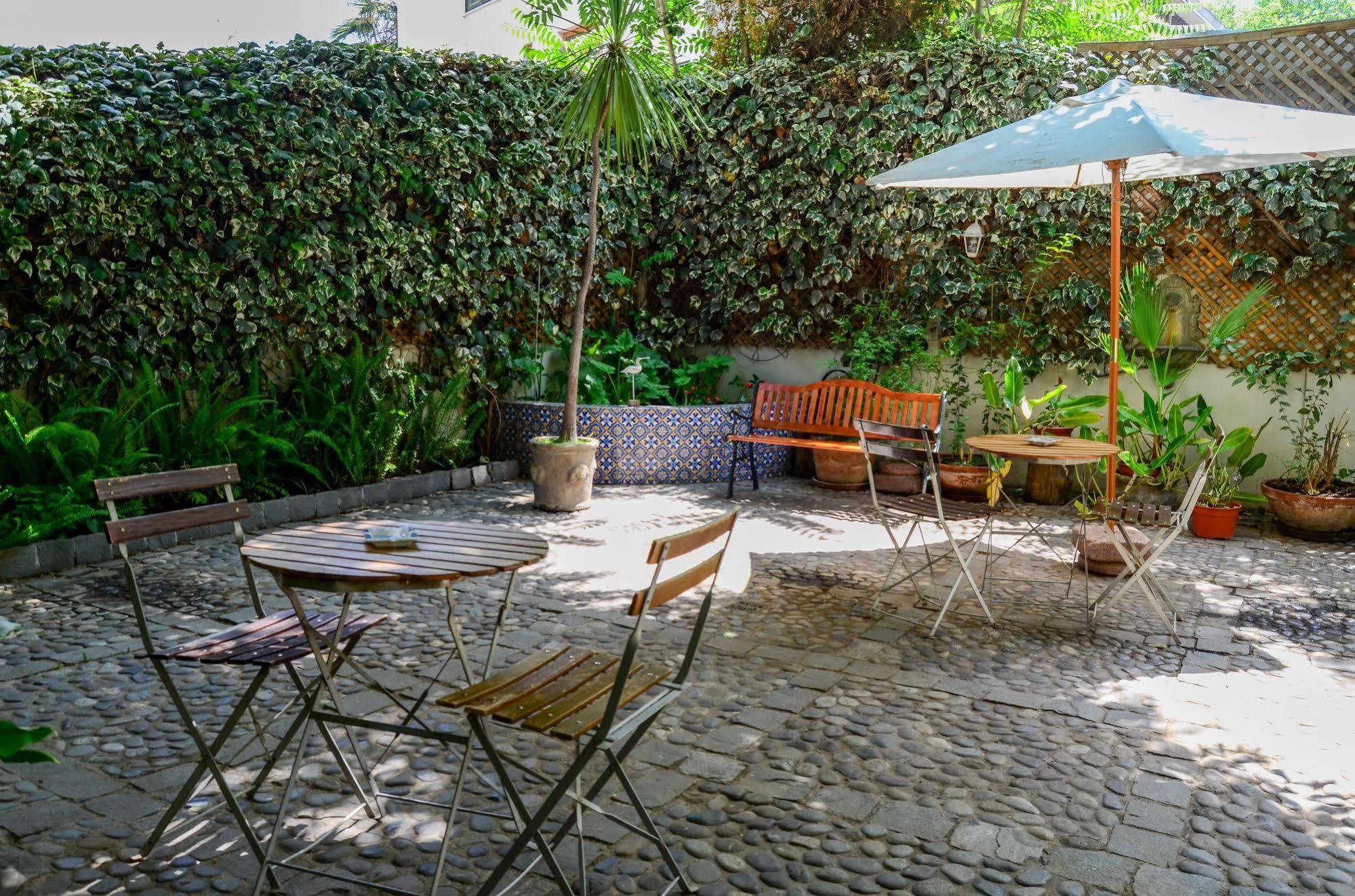 Vilafranca Petit Hotel 圣地亚哥 外观 照片